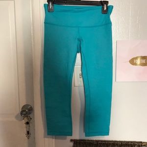 Lululemon teal leggings